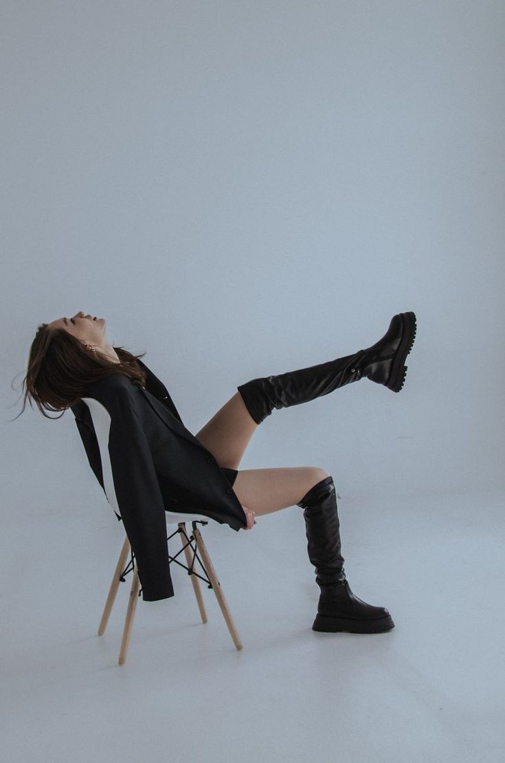 ayla akdan