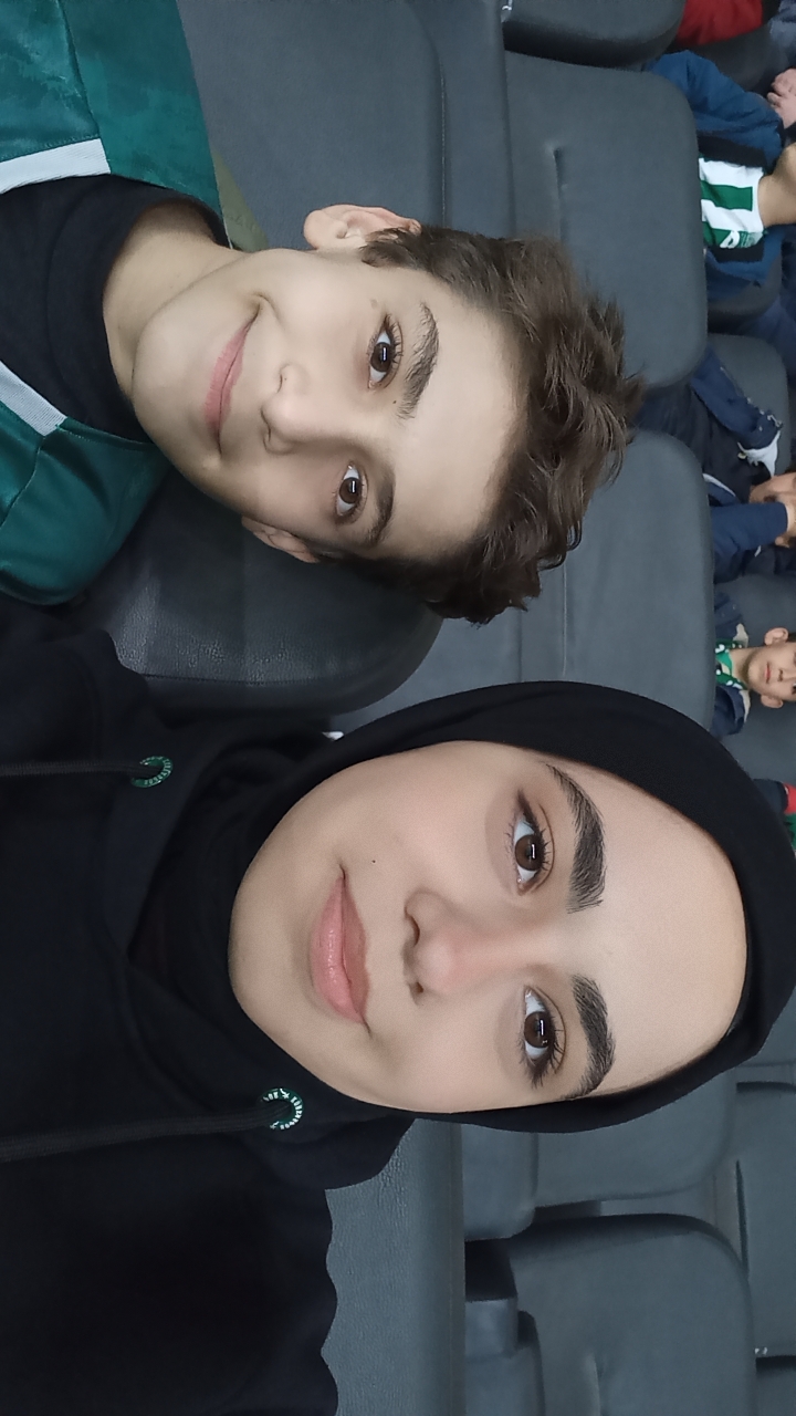Ebrar Oz
