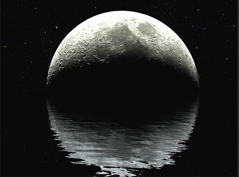 MOONLIGHT