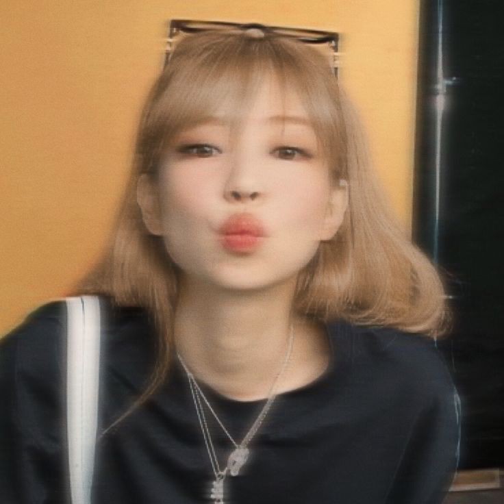 ᴊᴇɴɴɪᴇ🝮︎︎︎︎︎︎︎⌫