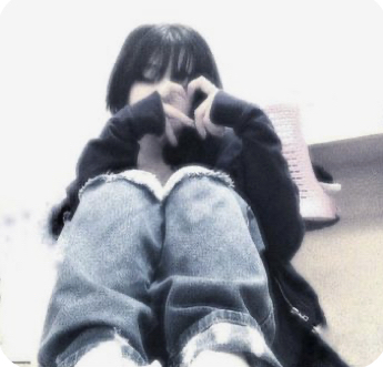 <•~Defne~•>