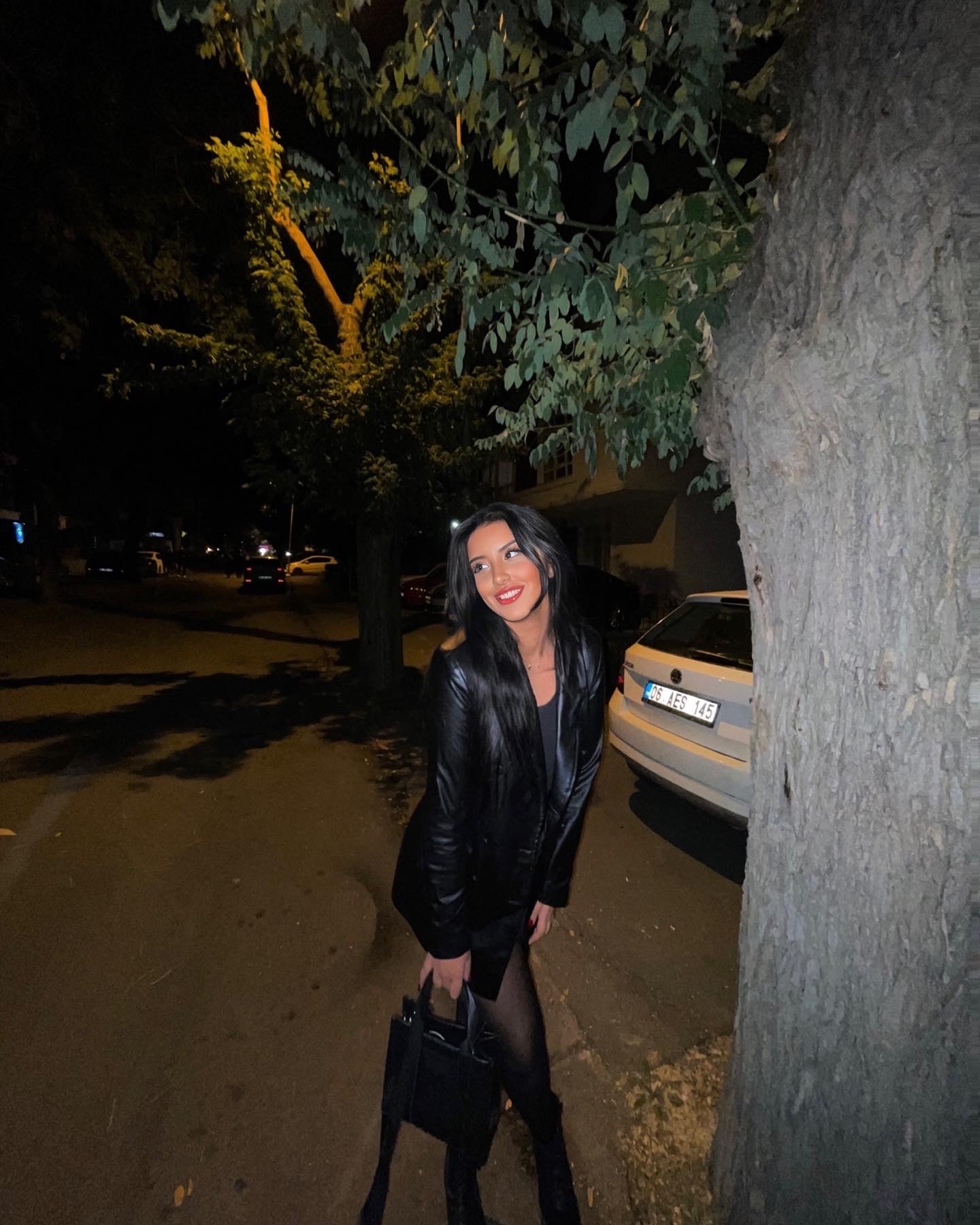 Nergis Buse