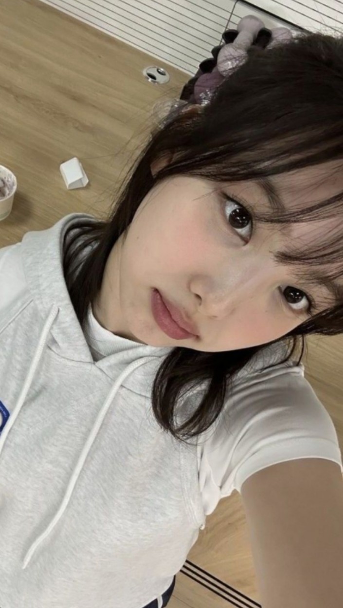 nayeonaskimolms