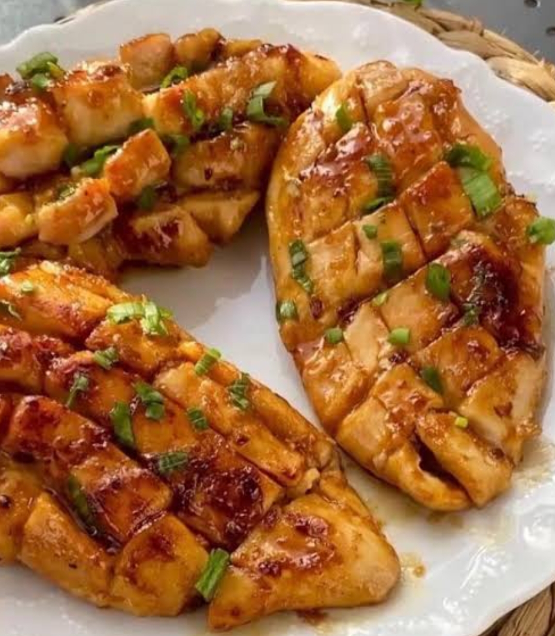 Soslu tavuk