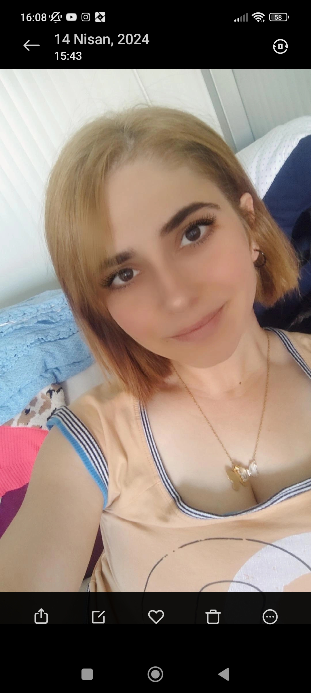Derya ek