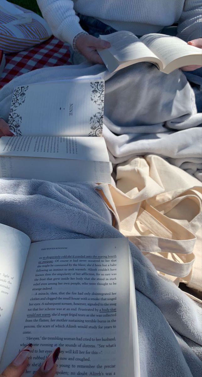 Kitap Yazarı