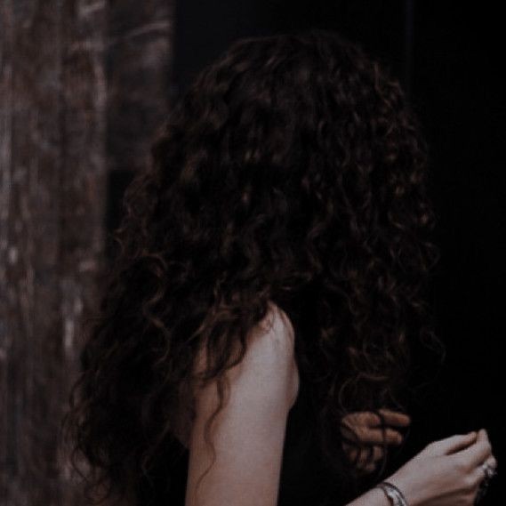 Emine Çelik