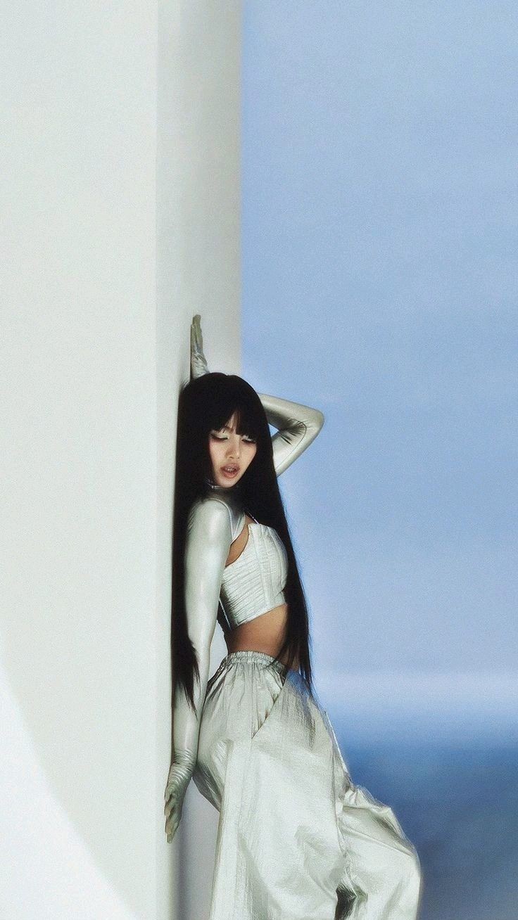 𝐋𝐢𝐬𝐚 𝐬𝐞𝐯𝐦𝐞𝐤 𝐚𝐲𝐫ı𝐜𝐚𝐥ı𝐤𝐭ı𝐫