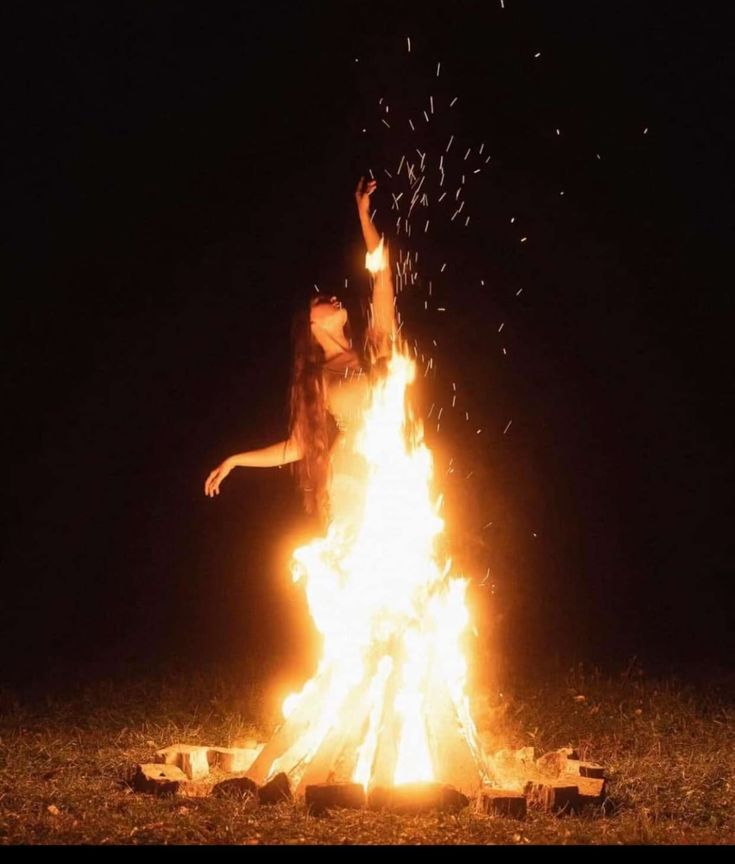 ⋆