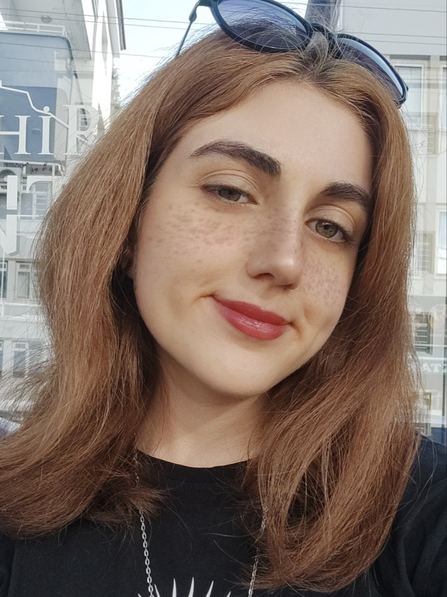 Melis Nur