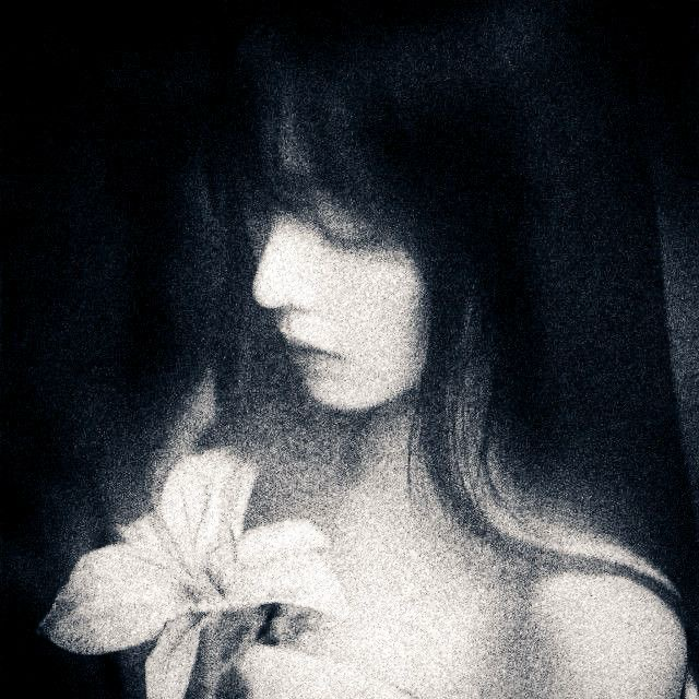 valeria ୭ ˚. ᵎᵎ