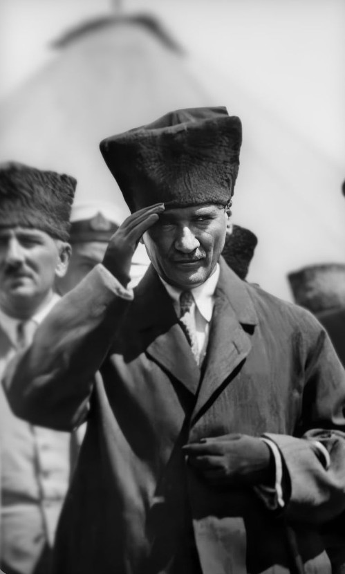 Güllü