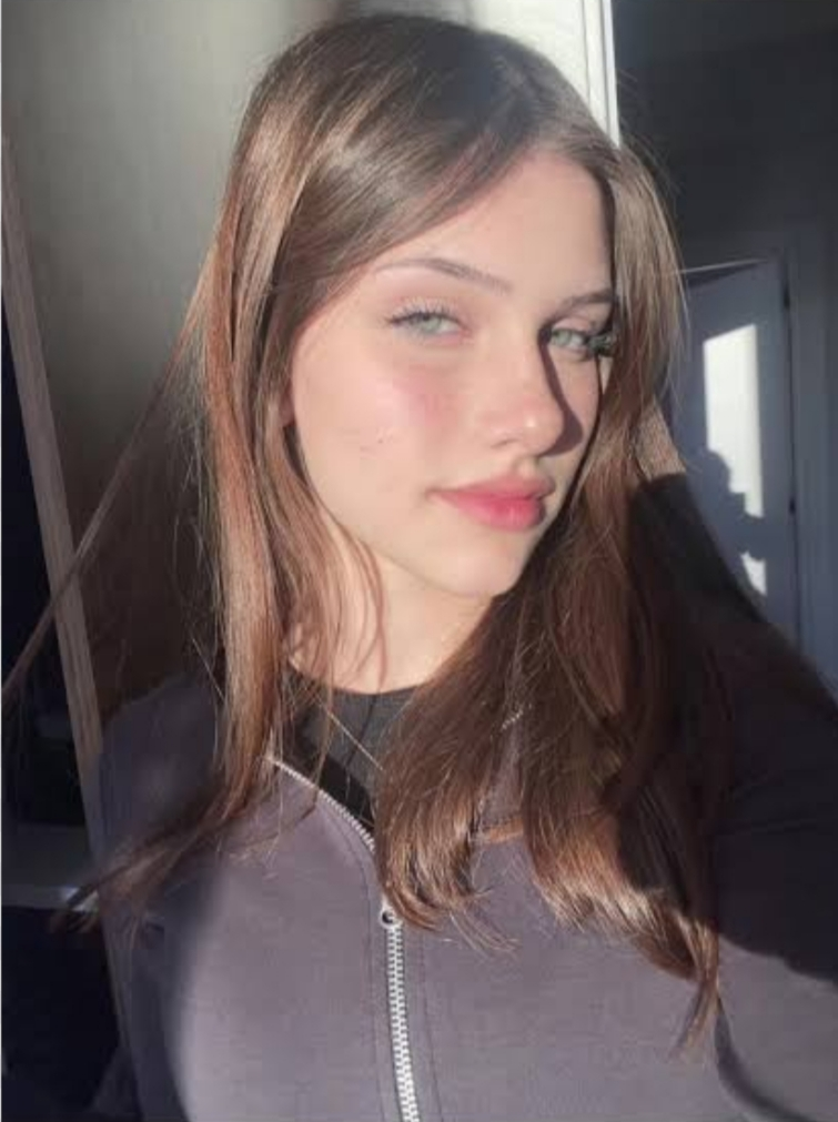 Derin mavi sezer