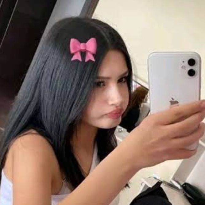 ELA HELİN KARDEŞLER