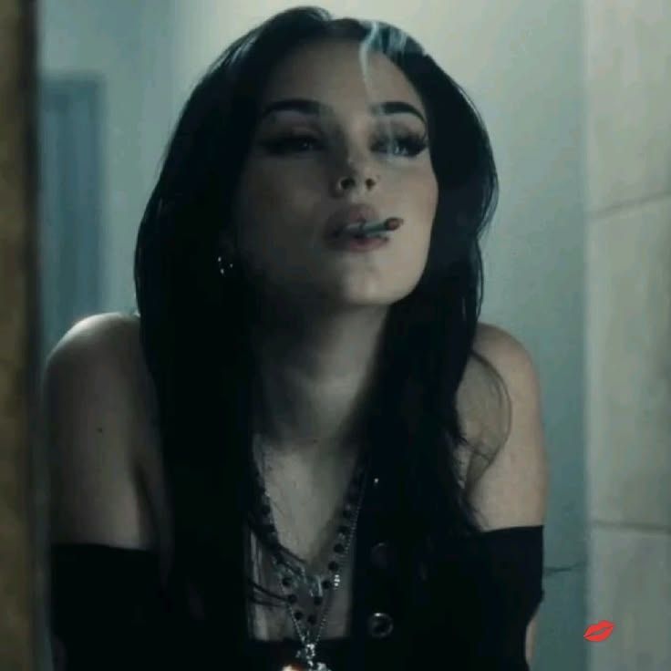 Victoria Stone Voss