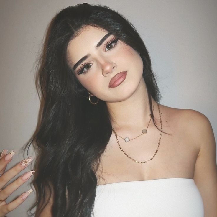 Yasemin Hanım