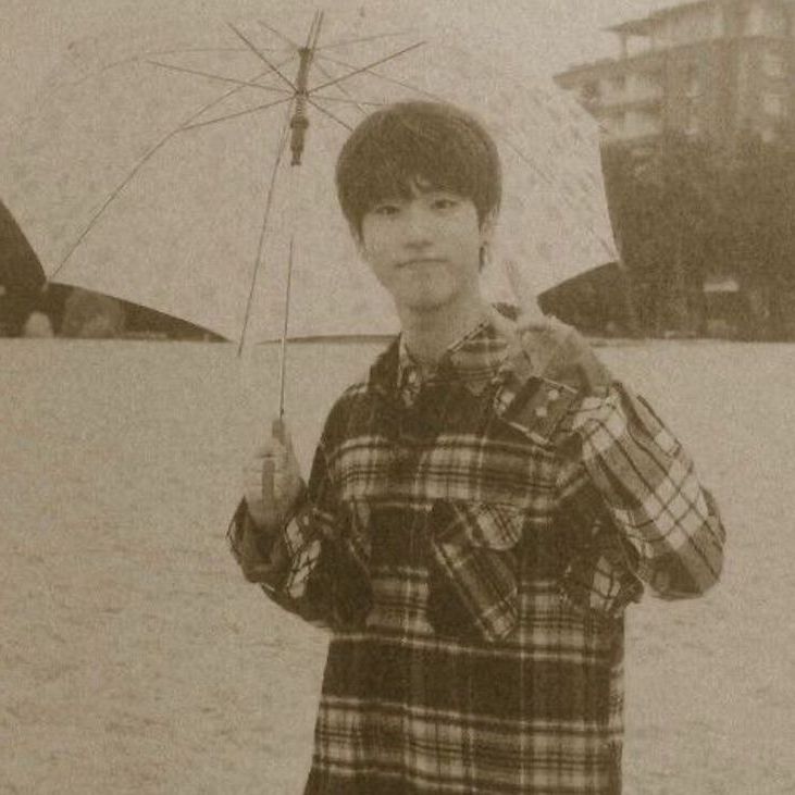 Yahudi Hanjisung☆ミ