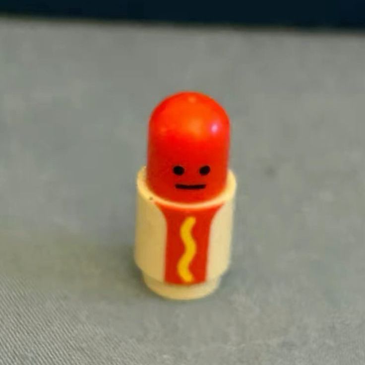 Buthotdoglego