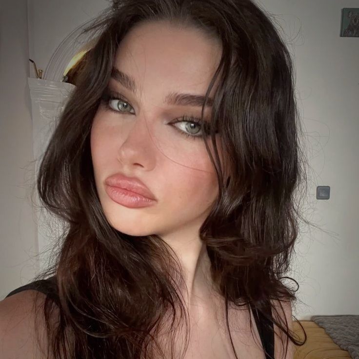 𝐿𝒾𝒶
