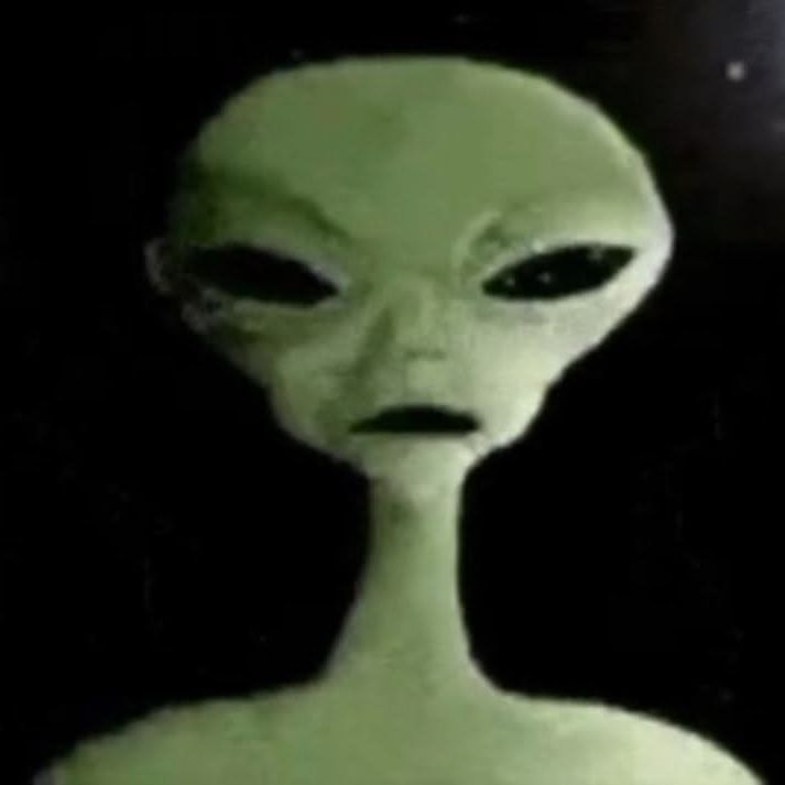 Berru (Manifest Stilist)