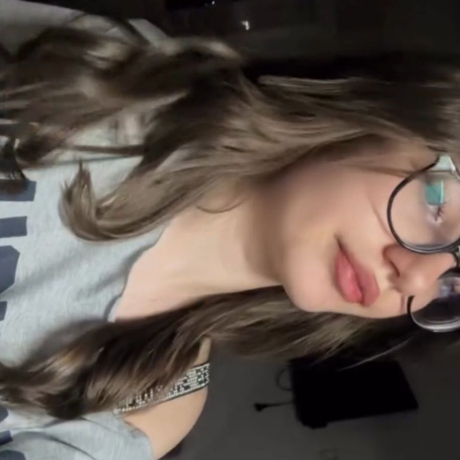 Alina!'🦢