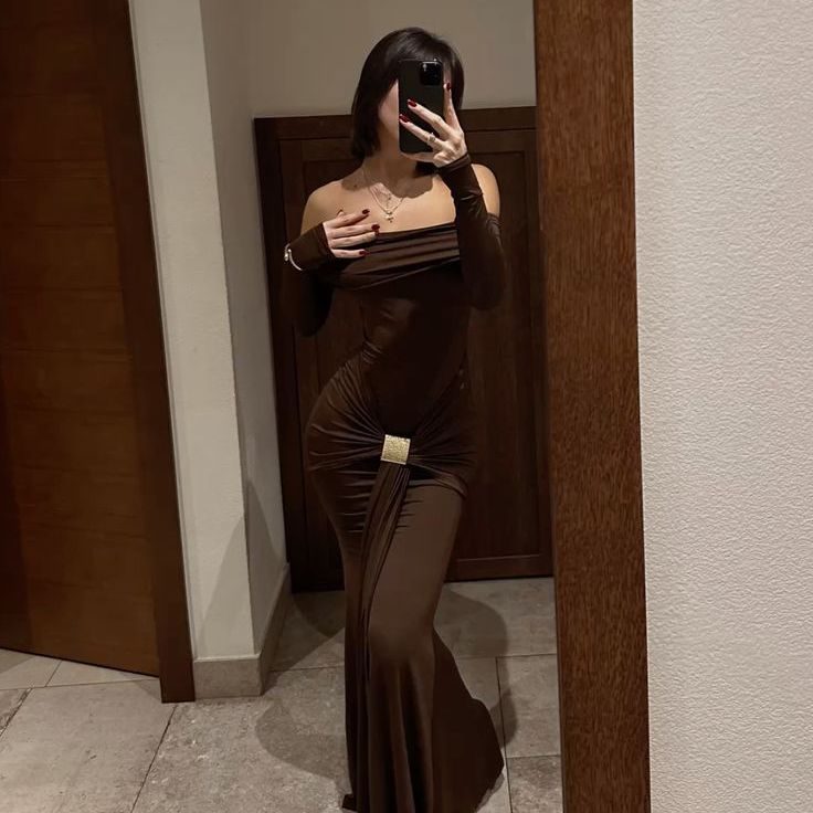 Melek Demirel